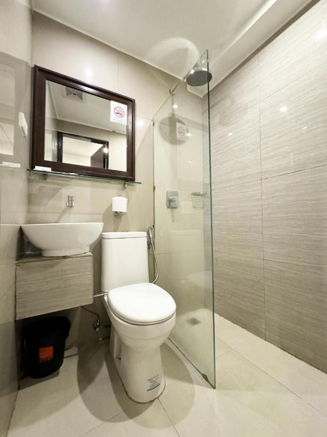 Nest Fort Bgc Makati City ภายนอก รูปภาพ