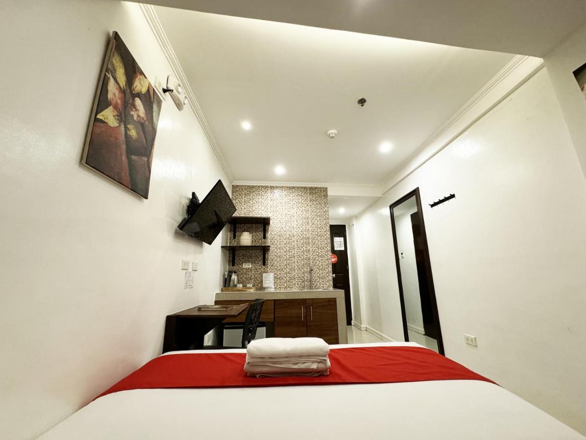 Nest Fort Bgc Makati City ภายนอก รูปภาพ